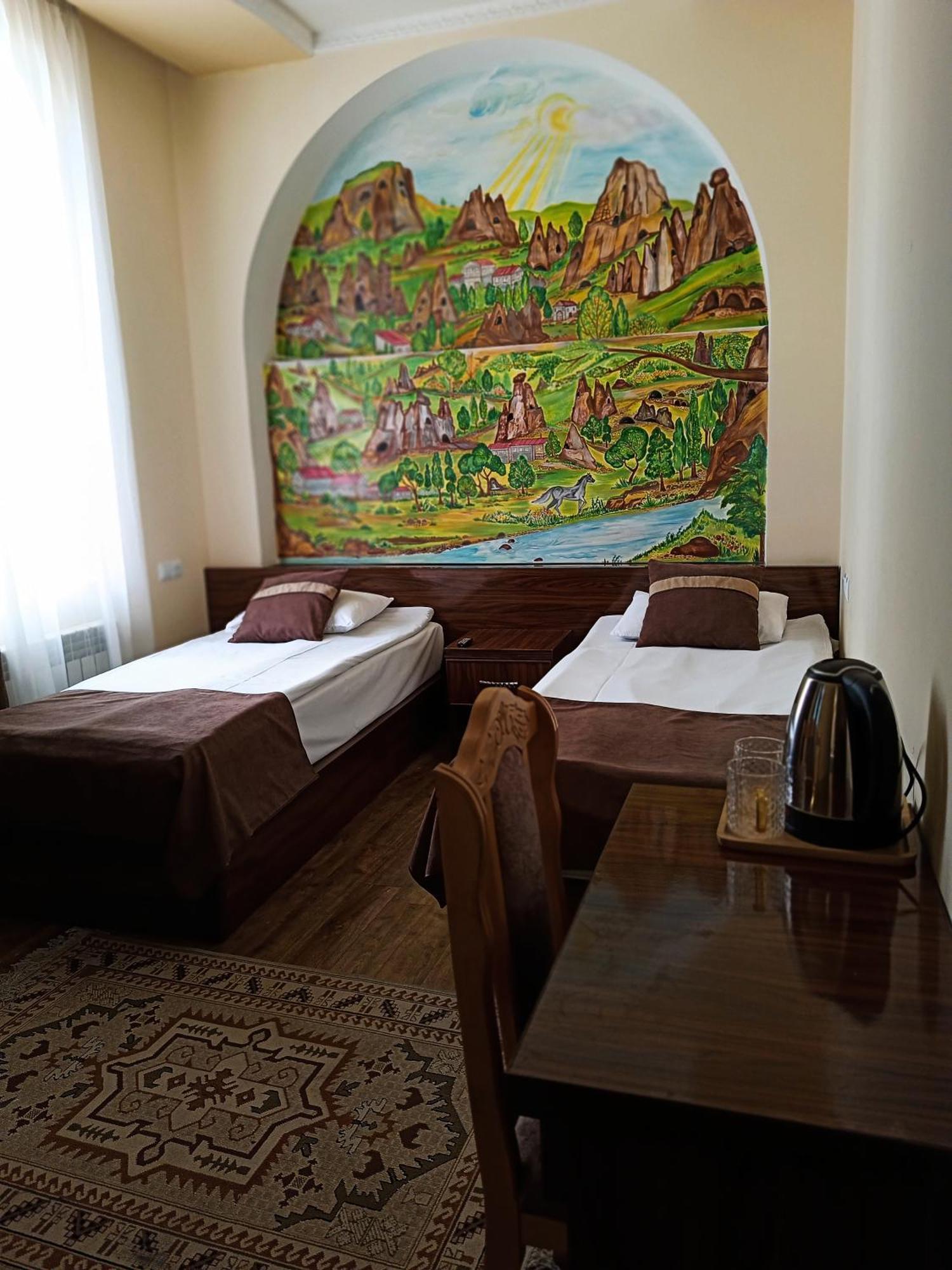 Kirch Hotel & Restaurant Goris Exteriör bild